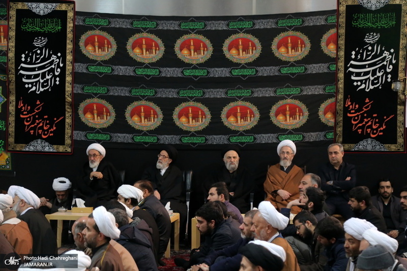 عزاداری در بیوت مراجع عظام تقلید و علما در سالروز شهادت حضرت فاطمه(س)