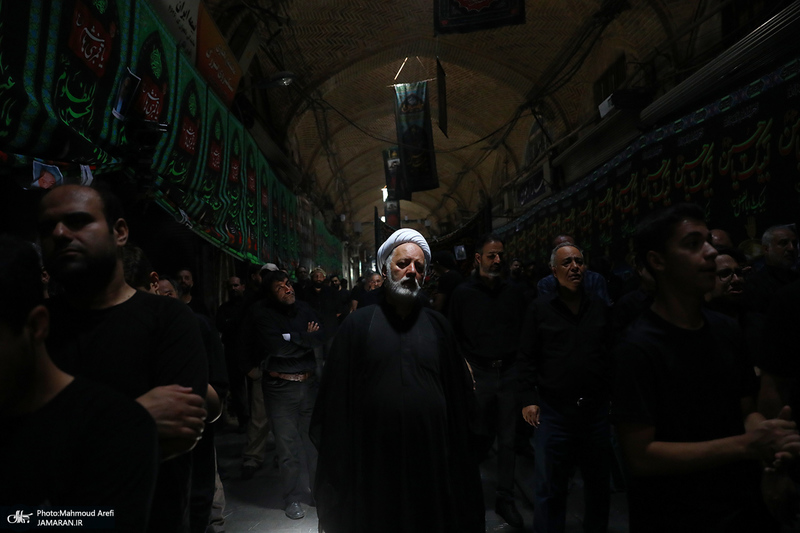 عزاداری سنتی ظهر عاشورا در بازار تهران