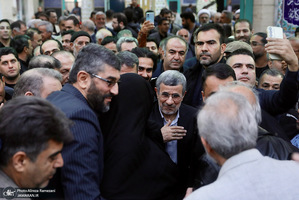 مراسم ختم خواهر محمود احمدی نژاد