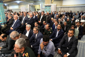 دیدار مسئولان نظام و مهمانان کنفرانس وحدت اسلامی با رهبر معظم انقلاب