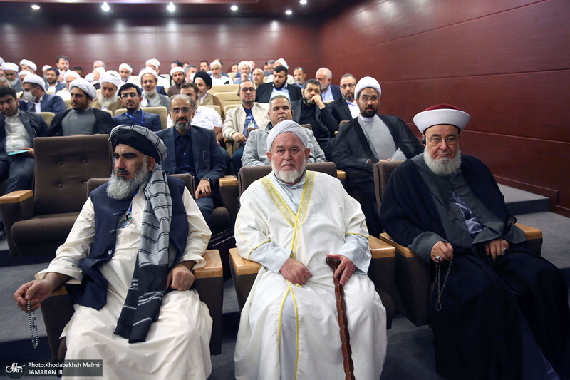 دیدار میهمانان سی و ششمین کنفرانس وحدت اسلامی با سید حسن خمینی