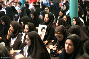 تجدید میثاق جوانان هلال احمر با آرمان‌های امام راحل