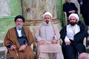 مراسم شب میلاد حضرت زهرا (س) و فرزند برومندش حضرت روح الله در حرم امام خمینی