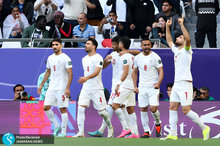 لحظه به ثمر رسیدن گل پیروزی تیم ملی فوتبال ایران مقابل ژاپن در سینما باشگاه ایرانیان دبی