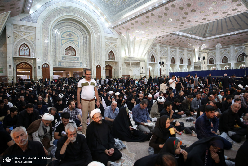 ..احیای شب بیست وسوم ماه مبارک رمضان در حرم مطهر امام خمینی(س)