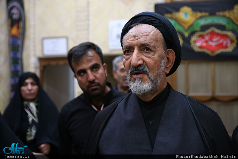 بازدید حجت الاسلام و المسلمین سید محمود دعایی از بیت امام در نجف