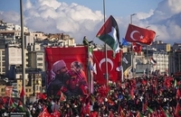 راهپیمایی هزاران نفر در استانبول در حمایت از غزه در روز سال نو (4)