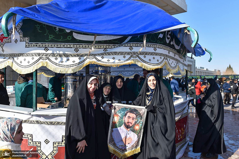 اجتماع باشکوه نوجوانان آرمانی لشکر قدس در حرم مطهر امام خمینی (س)-2