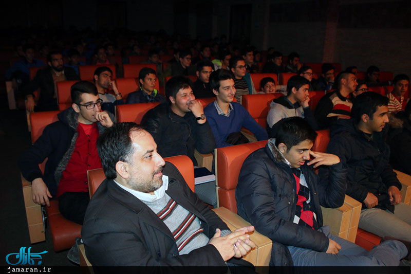 برگزاری برنامه های فرهنگی، هنری و آموزشی در نگارستان امام خمینی(س) اصفهان