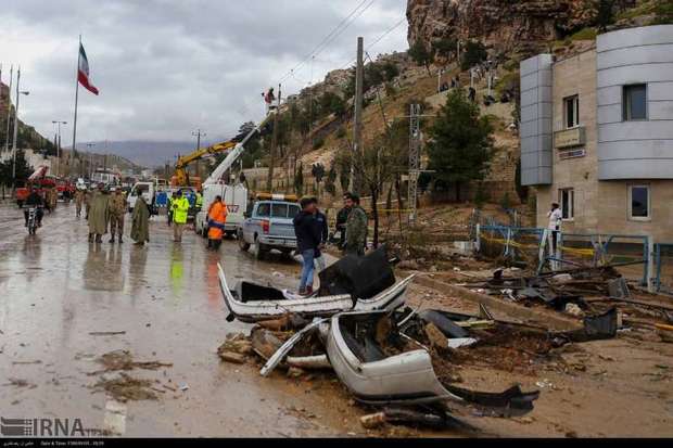 پیکر  جانباختگان مازندرانی حادثه سیل شیراز تشییع شد