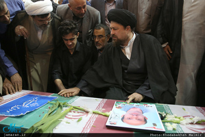 مراسم تشییع پیکر مطهر شهید حمله تروریستی اخیر مازیار سبزعلی در حرم مطهر امام خمینی(س)