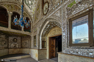 سر قبر آقا؛ گنبدی فیروزه ای در دل تهران قدیم