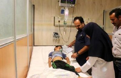 ۲۰ دانش‌آموز با گاز کولر اتوبوس مسموم شدند!