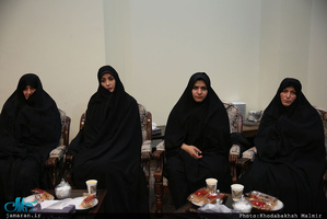 دیدار جمعی از مدیران آموزش و پرورش قائم شهر با سید حسن خمینی 