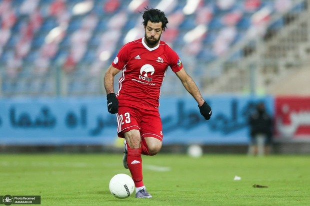 عباس زاده پس از فسخ قرارداد با تراکتور، دو ساله تمدید کرد!