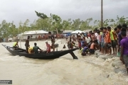 خسارات جانی و مالی شدید بر اثر توفان در هند و بنگلادش+ تصاویر