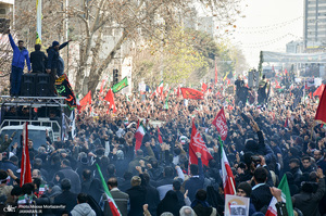  حضور میلیون ها تهرانی در تشییع پیکر مطهر سردار قاسم سلیمانی - 9 