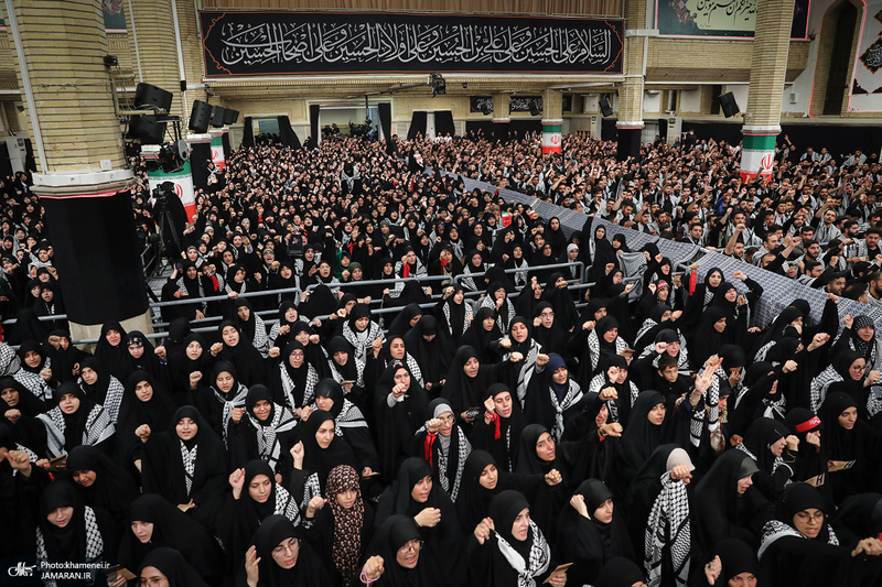 عزاداری هیئت‌های دانشجویی به مناسبت اربعین در حسینیه امام خمینی
