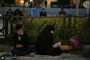 مراسم احیای شب بیست و یکم ماه رمضان در جوار حرم کریمه اهل بیت(س)