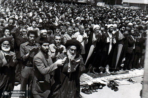تصاویری کمتر دیده شده از شهیدان رجایی و باهنر