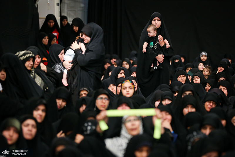 مراسم عزاداری شب تاسوعای حسینی در حسینیه امام خمینی