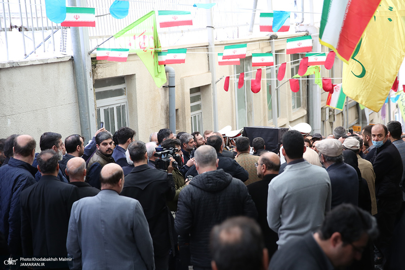 مراسم تشییع مرحوم حسن غفوری فرد از حسینیه جماران