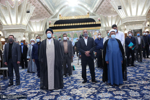 دیدار سرپرست و کارکنان موسسه تنظیم و نشر آثار امام خمینی(س) با سید حسن خمینی