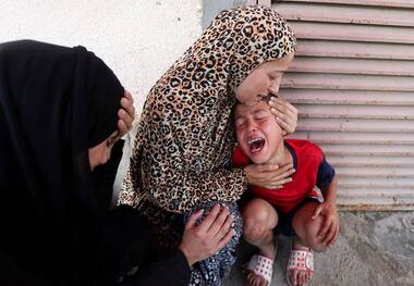گزارش گاردین: فشار بی‌سابقه بر امدادگران غزه در پی حوادث مرگبار در مراکز توزیع غذا