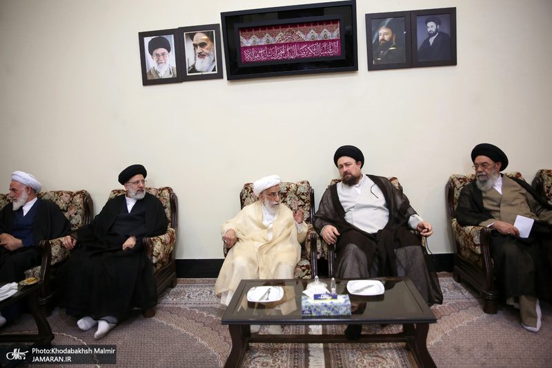 حاشیه تجدید میثاق هیأت رئیسه و اعضای مجلس خبرگان رهبری با آرمان های امام خمینی(س)