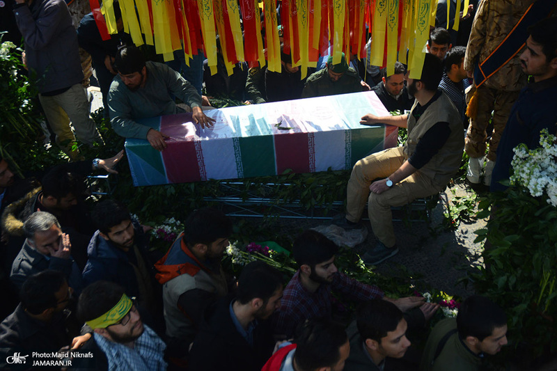 مراسم تشییع و تدفین 2 شهید گمنام در دانشگاه آزاد تهران جنوب