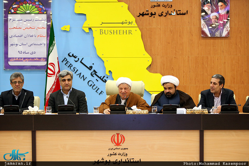 دیدار جمعی از فعالان سیاسی، فرهنگی، اجتماعی و اقتصادی استان بوشهر با آیت الله هاشمی رفسنجانی
