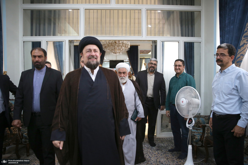 دیدار مدیر و معاونین روزنامه اطلاعات با سید حسن خمینی