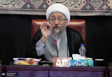 آملی لاریجانی: مشکلات اقتصادی هست اما مسئولان هم برای رفع آن تلاش می‌کنند/ انقلاب اسلامی در دنیا کاری کرده که هنوز لوازم آن آشکار نشده است
