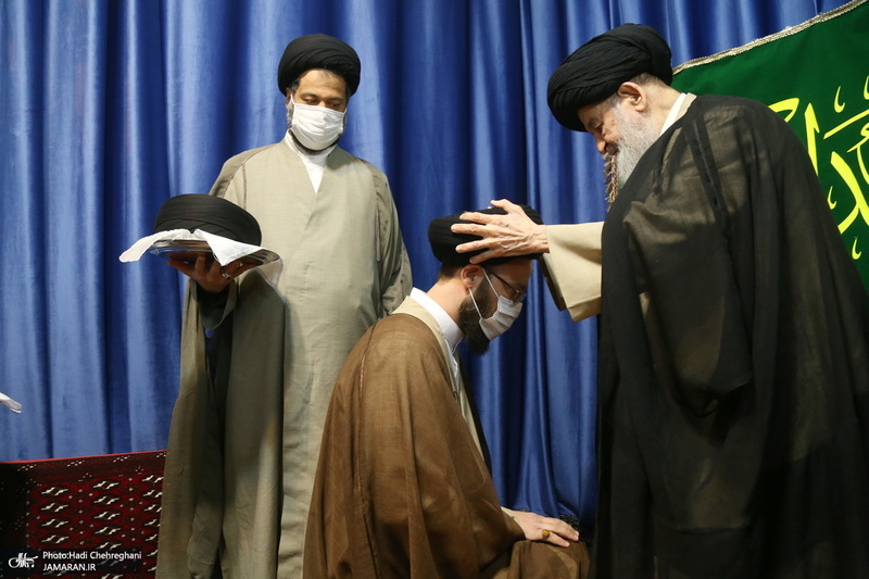 مراسم عمامه گذاری و جشن روز هفدهم ماه ربیع الاول در بیوت مراجع عظام تقلید