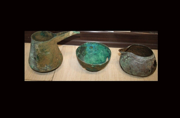 ظروف مفرغی هزار قبل از میلاد در همدان کشف شد