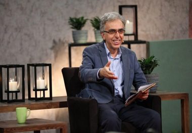 جشنواره ملی طنز فارسی در قزوین برگزار شد