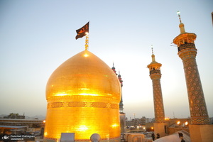 مراسم تعویض پرچم حرم حضرت معصومه (س) در شب اول ماه محرم‎‎