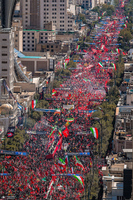 تشییع پیکر مطهر رهبر شهید انقلاب اسلامی در مشهد مقدس