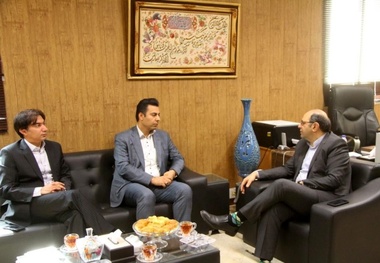 دیدار اعضای شورای اسلامی شهر و شهردار بندر ماهشهر، با مدیر عامل سازمان منطقه ویژه اقتصادی پتروشیمی