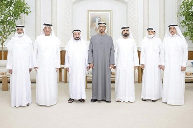 هفت امیر امارات در کنار هم + عکس