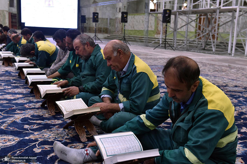 محفل انس با قرآن در حرم مطهر امام خمینی(س)
