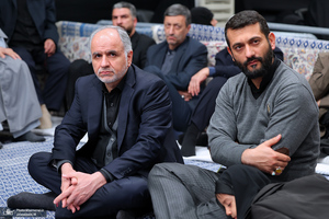 اولین شب مراسم عزاداری حضرت فاطمه‌زهرا (س) در حسینیه امام خمینی