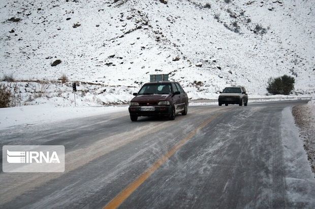 زنجیر چرخ برای عبور از جاده های قزوین الزامی شد