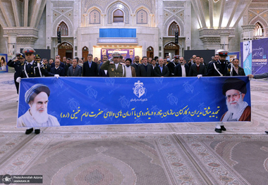 تجدید میثاق مدیران و کارکنان سازمان بنادر و دریانوردی با آرمان های حضرت امام (س)