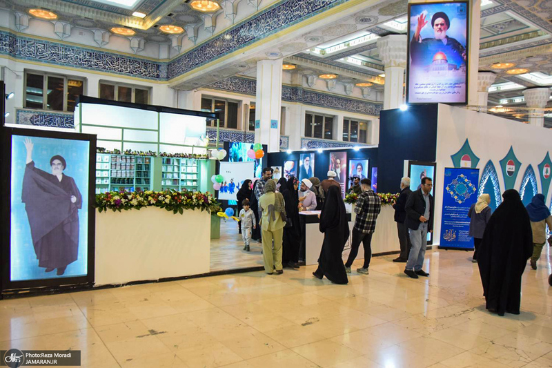 غرفه موسسه تنظیم و نشر آثار امام خمینی (س) در سی و سومین نمایشگاه بین المللی قرآن کریم-3