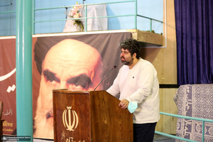 دیدار اعضای جبهه فرهنگی نقلاب اسلامی با سید حسن خمینی