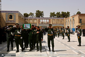 مراسم تشییع پیکر شهیدان سردار حسین سلامی و مسعود شانه ای