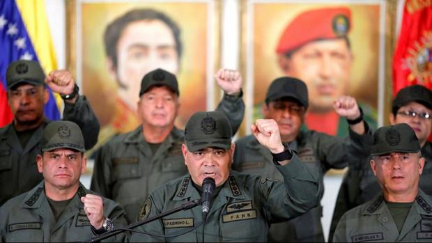 حمایت قاطع ارتش ونزوئلا از نیکولاس مادورو