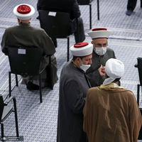 دیدار میهمانان کنفرانس وحدت اسلامى‌ و جمعی از مسئولان نظام با رهبر معظم انقلاب