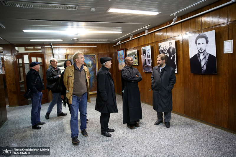 بازدید جمعی از مهمانان موسسه بین الملل مطالعات اسلامی از جماران